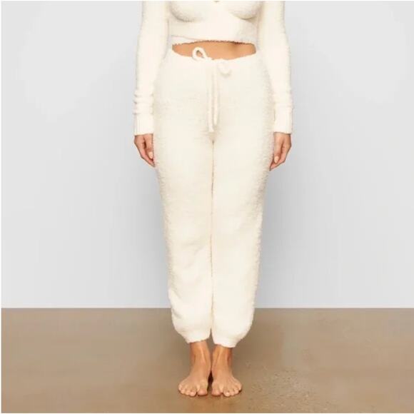 Women's Plus Skims Cozy Knit Sherpa Joggers in Bone size 2X/3X Loungewear Boho - Picture 1 of 4